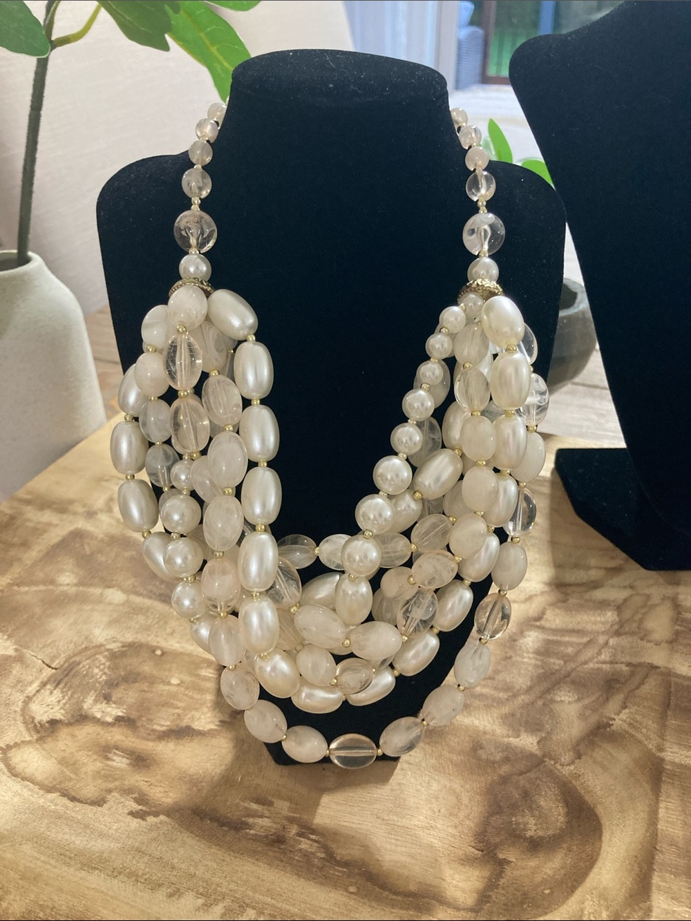 Vintage 1950’s 7 strand lucite necklace